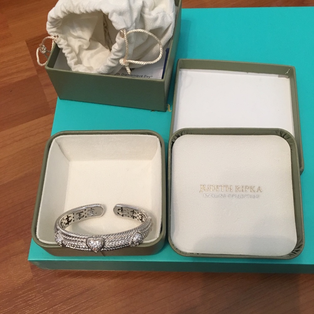 New Judith Ripka